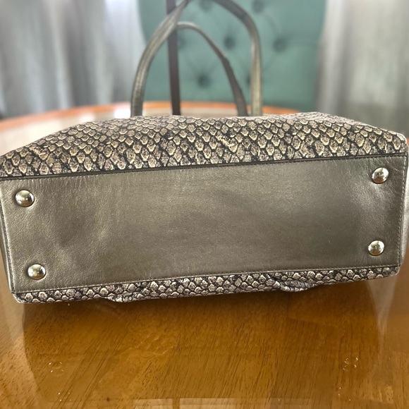 Coach Taylor Snake Print Fabric Alexis Carryall Satchel Gunmetal Good Condition - Picture 5 of 16